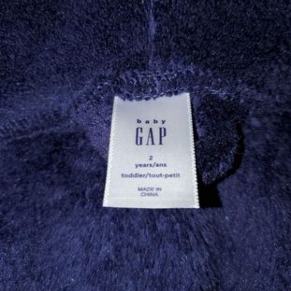 **SOLD** Toddler Housecoat - Picture 2 of 3